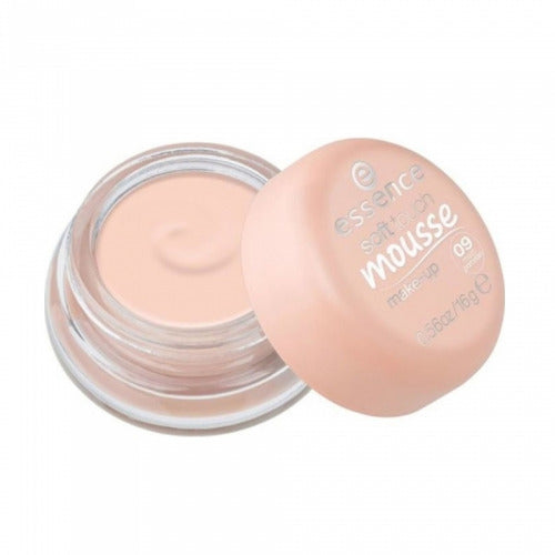 essence Soft Touch Mousse Make Up 09